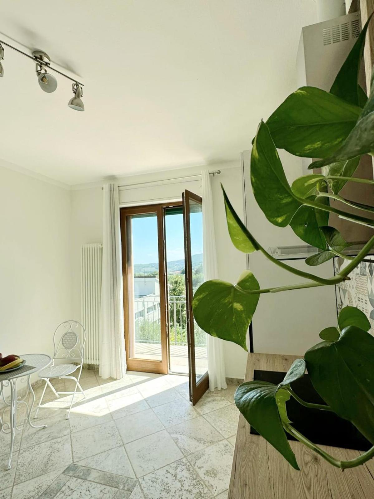 Apartment With Beautiful Sun Montepulciano Room photo